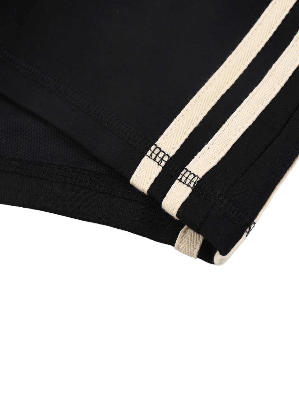Píon Women's Contrast Stripe Track Shorts